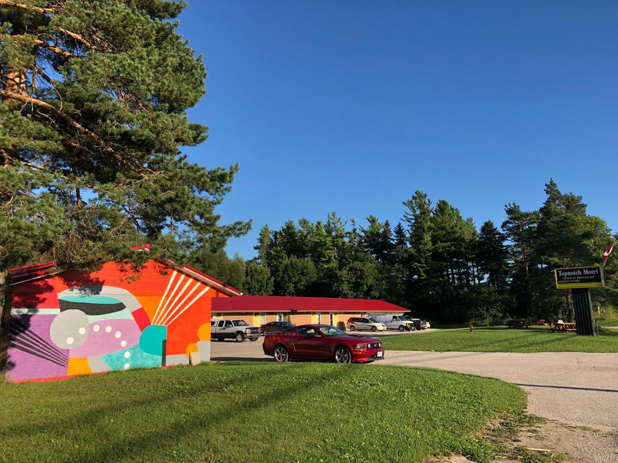 Top Notch Motel Віартон Екстер'єр фото